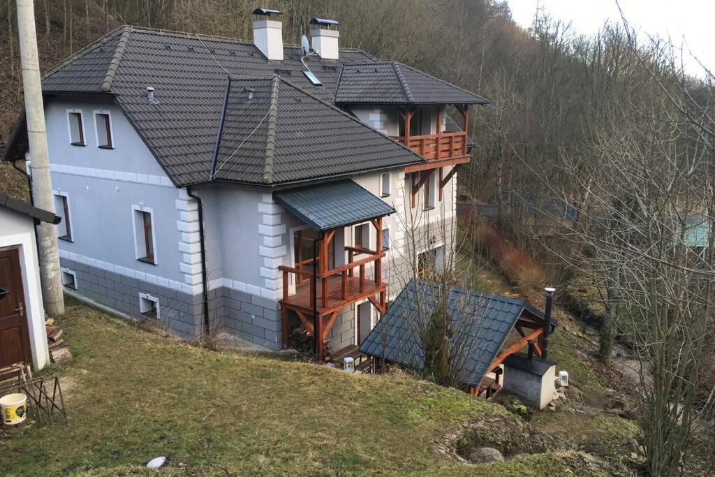 Villa Vykmanov Medenec Exteriér fotografie